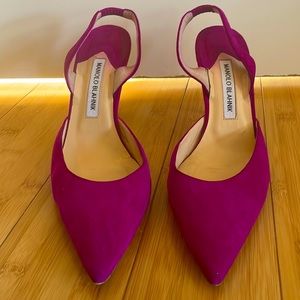 Manolo Blahnik Carolyne Slingbacks 38.5